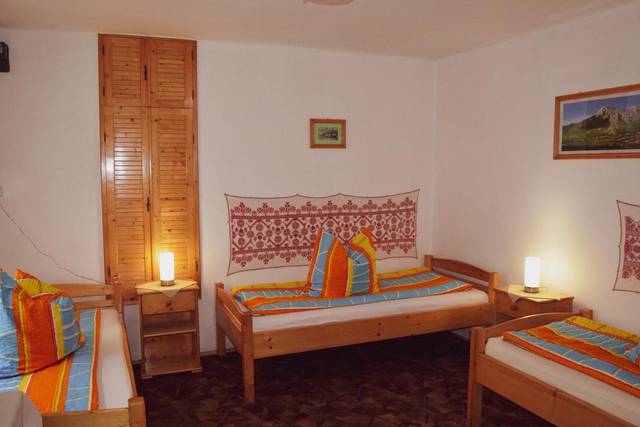 Casa De Vacanta Harsfa Vendeghaz Rimetea Zewnętrze zdjęcie